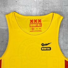 Load image into Gallery viewer, SHOOT AND SCORE BOARD GAME VEST
